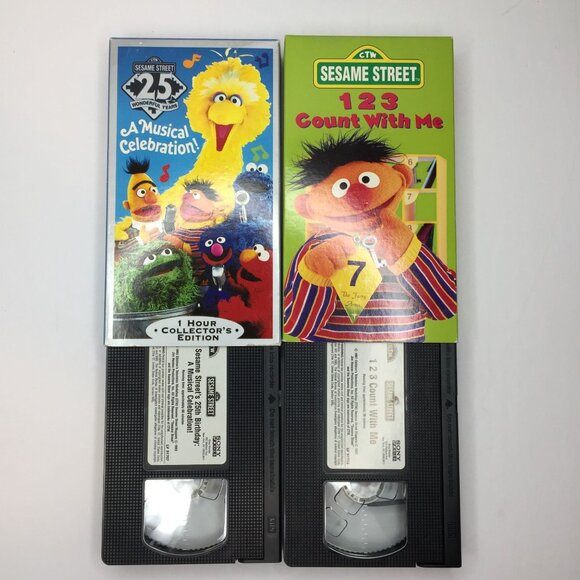 Vtg Set 4 VHS Tapes Sesame Street Favorite Songs Guessing Game 25 Years Count - Picture 7 of 11